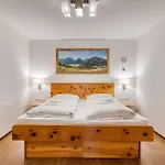 Lägenhet In Neukirchen With Mountain Views Rosenthal