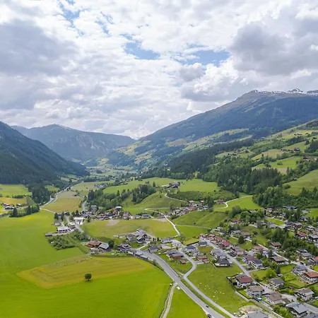 In Neukirchen With Mountain Views Apartment Rosenthal