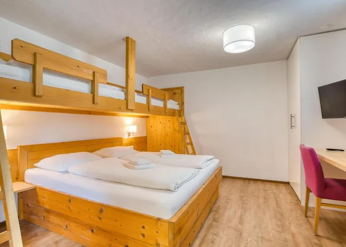 In Neukirchen With Mountain Views *