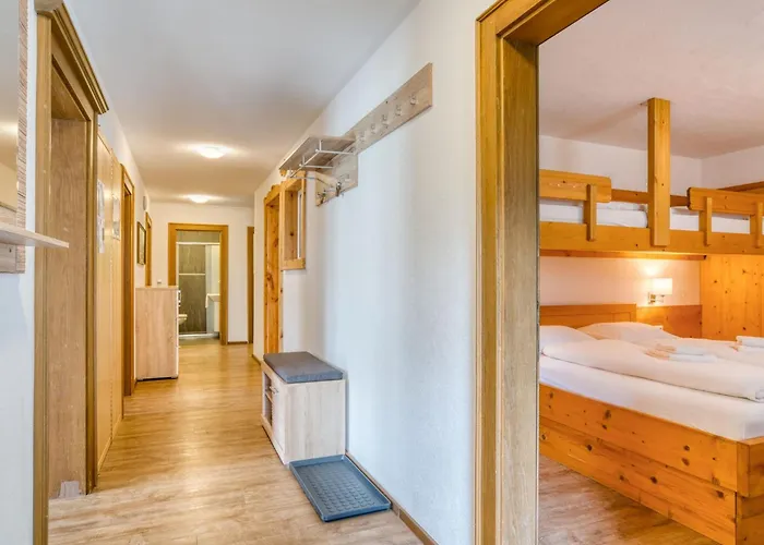 In Neukirchen With Mountain Views شقة